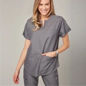 FIGS Cayo Popover Scrub Top L Graphite EUC